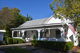 Plus de détails pour 290 Lafayette St, Lewisburg, WV - Local commercial à vendre