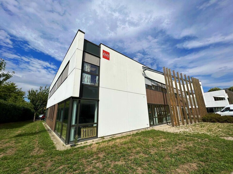 15 Rue Jacobi-Netter, Strasbourg à louer - Photo de l’immeuble – Image 1 sur 2