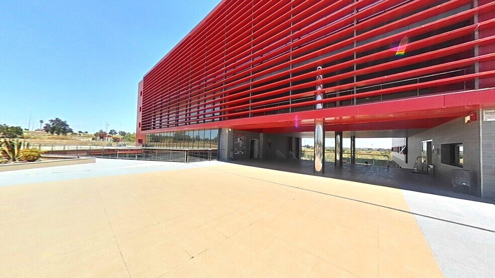 Calle Platino, Salteras, Sevilla à vendre - Photo de l’immeuble – Image 1 sur 20