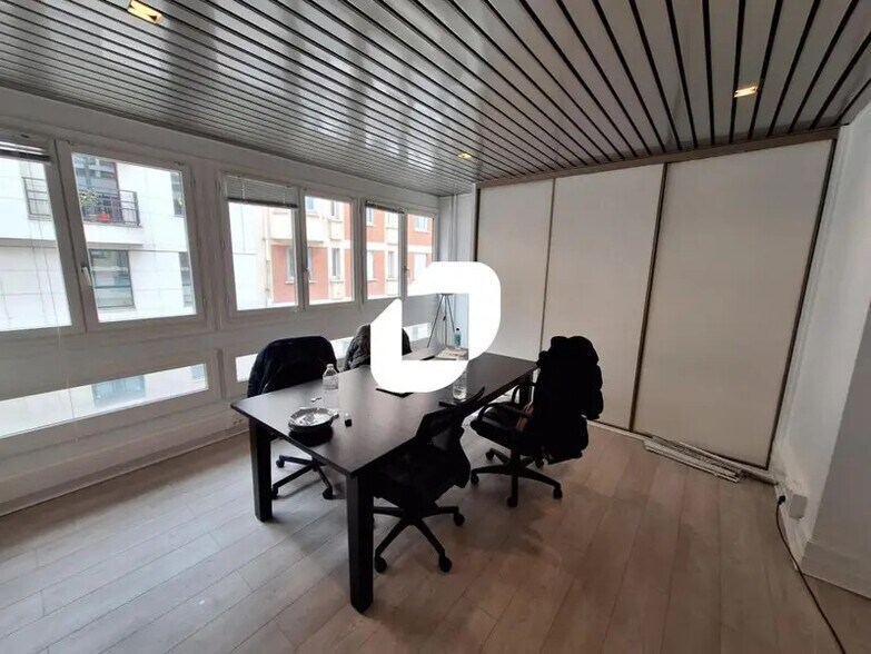 Bureau dans Boulogne-Billancourt à louer - Photo intérieure – Image 2 sur 3