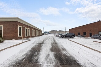 74-76 Boul Brunswick, Dollard-des-Ormeaux, QC à louer Photo intérieure– Image 1 sur 30