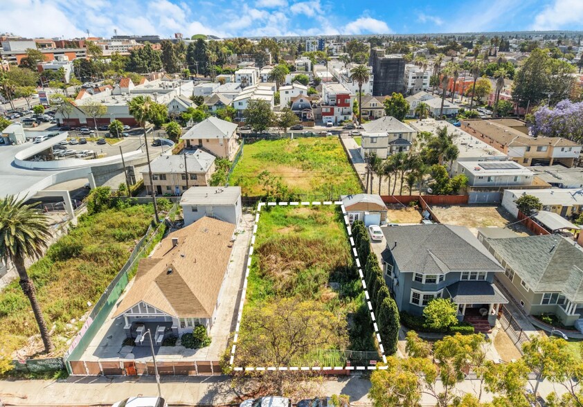 1146 W 35th St, Los Angeles, CA à vendre - Photo de l’immeuble – Image 3 sur 11
