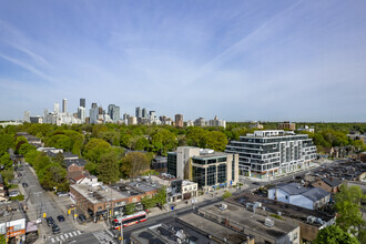 1670 Bayview Ave, Toronto, ON - VUE AÉRIENNE  vue de carte