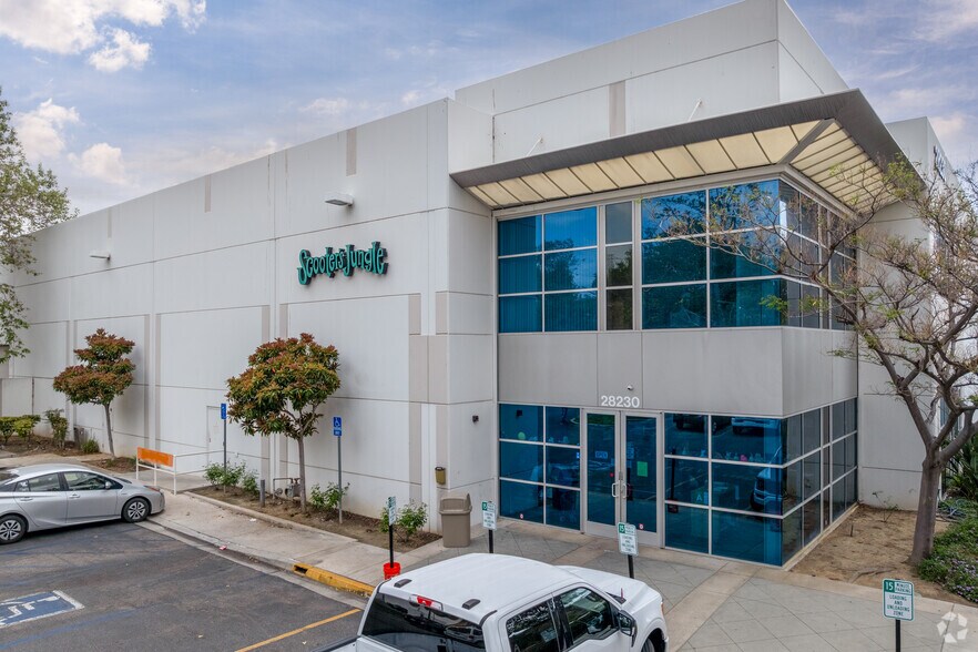 28212-28230 Constellation Rd, Valencia, CA à louer - Photo principale – Image 2 sur 9