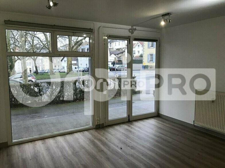 Bureau dans Limoges à vendre - Photo intérieure – Image 2 sur 8