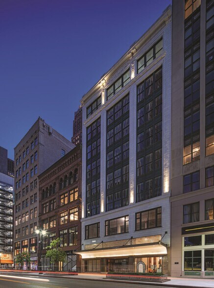 1225 Woodward Ave, Detroit, MI à louer - Photo de l’immeuble – Image 2 sur 5