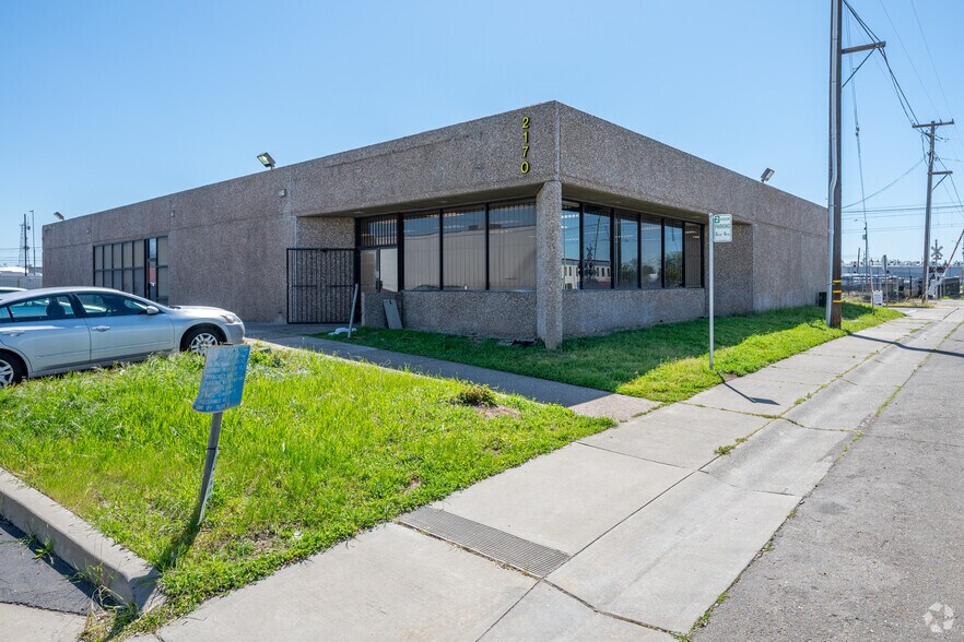 2170 Evergreen St, Sacramento, CA à louer - Photo principale – Image 1 sur 8