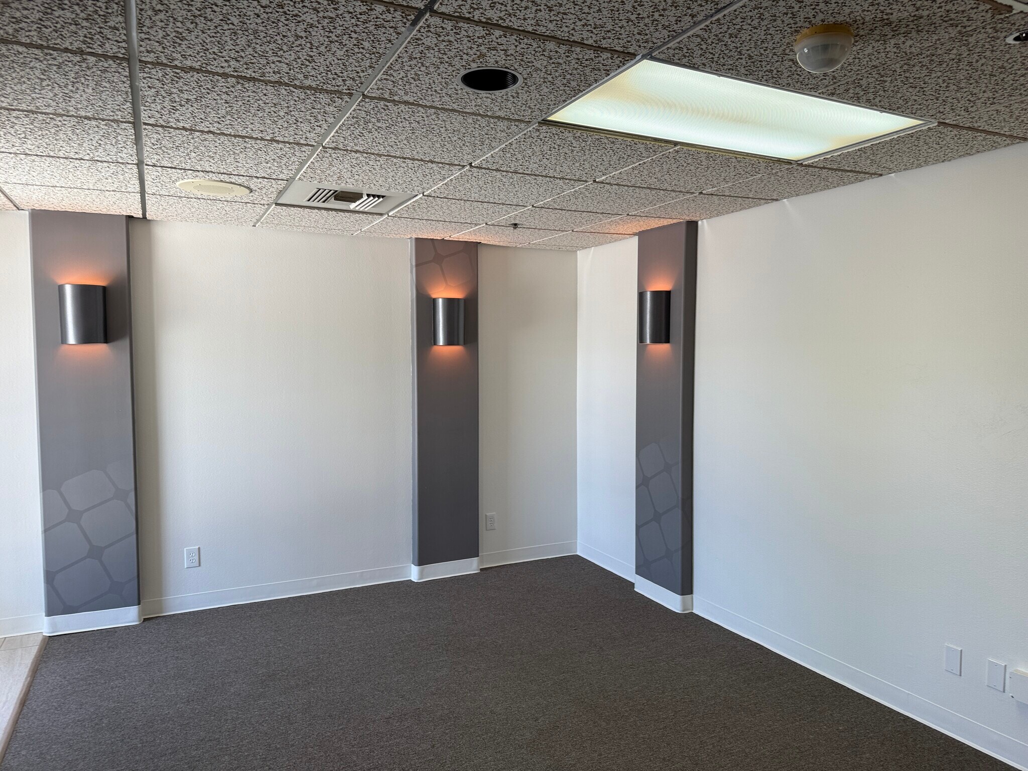 72078 Corporate Way, Thousand Palms, CA à louer Photo intérieure– Image 1 sur 17