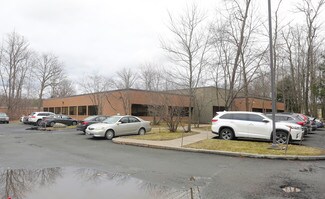 Plus de détails pour 125 Jordan Rd, Troy, NY - Local d'activités à louer