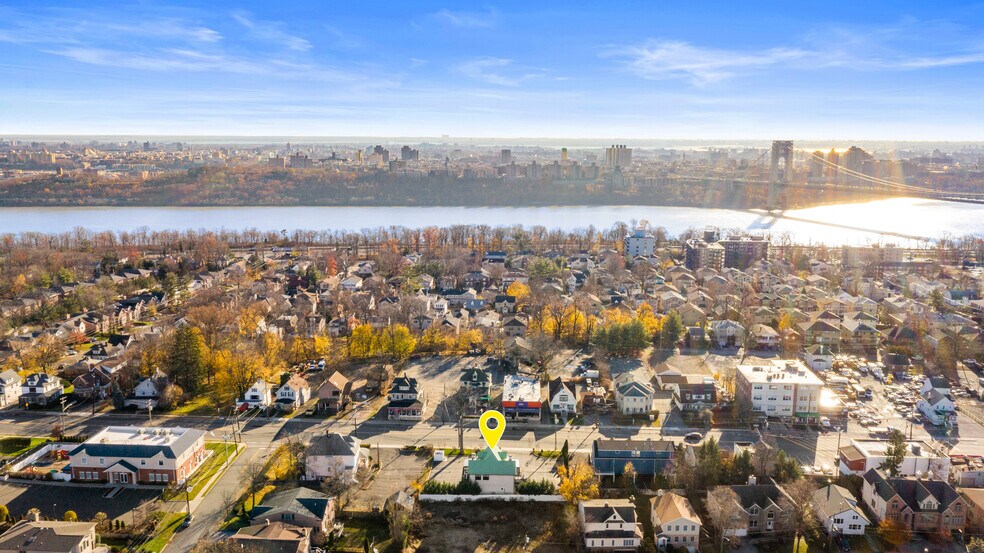 11 Sylvan Ave, Englewood Cliffs, NJ à vendre - Photo de l’immeuble – Image 3 sur 34