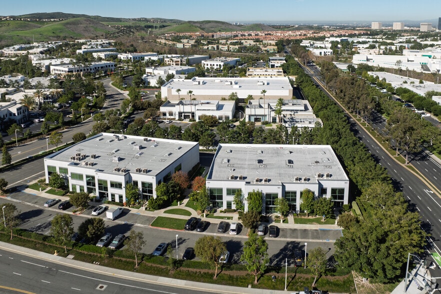 601-631 Wald, Irvine, CA à louer - Aérien – Image 2 sur 5