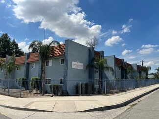 Plus de détails pour 1525 E Lynwood Dr, San Bernardino, CA - Logement à vendre