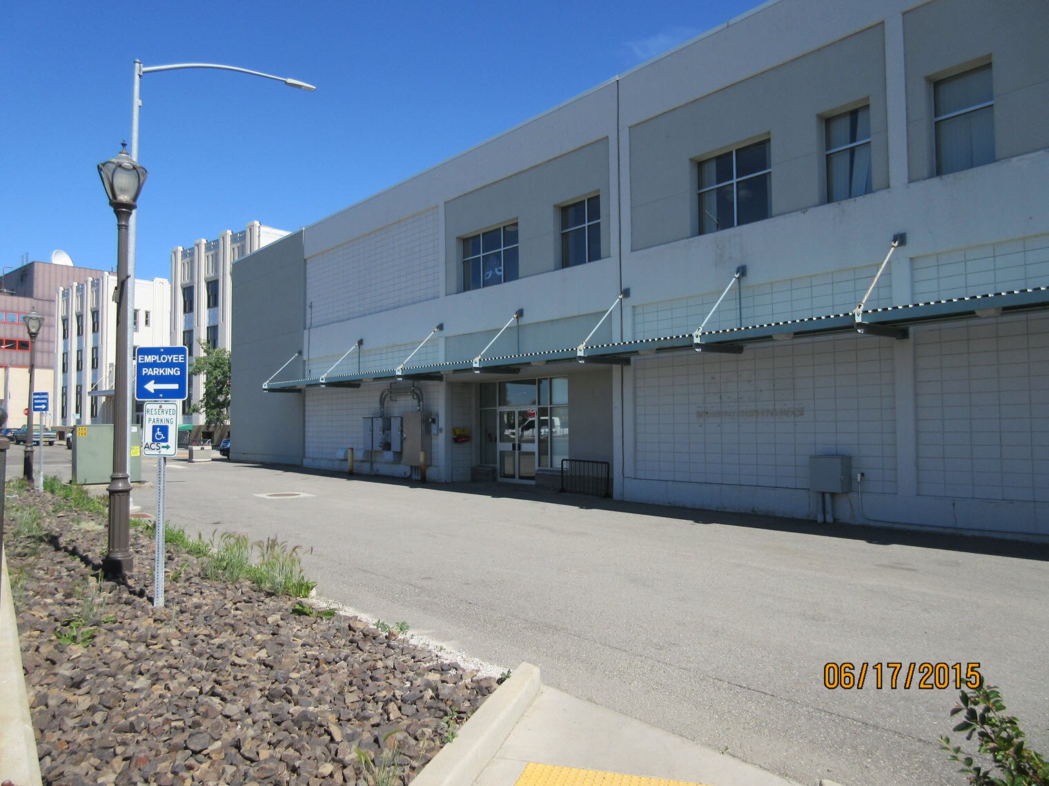 302 Cushman St, Fairbanks, AK à louer Photo de l’immeuble– Image 1 sur 7