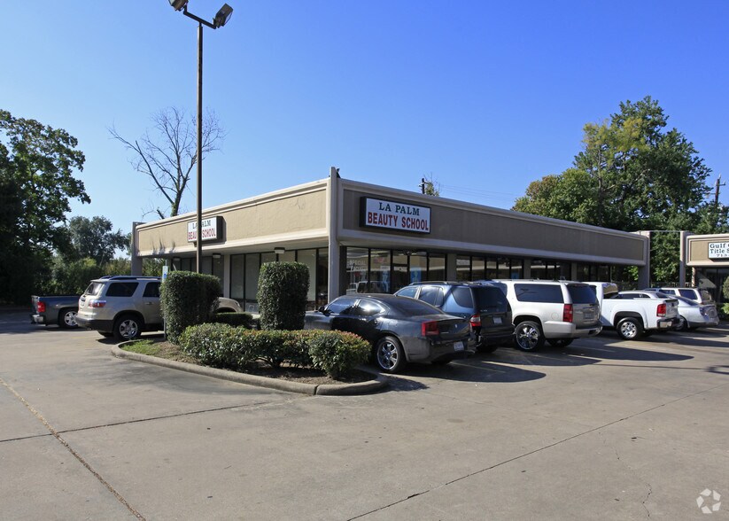 9820-9930 Windmill Lakes, Houston, TX à louer - Photo principale – Image 2 sur 4