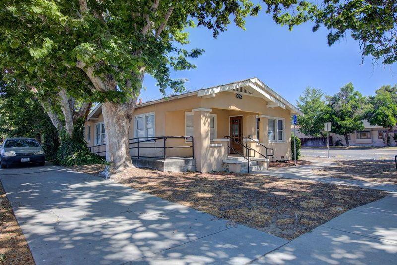 325 Mitchell Ave, Turlock, CA à vendre - Photo de l’immeuble – Image 3 sur 9