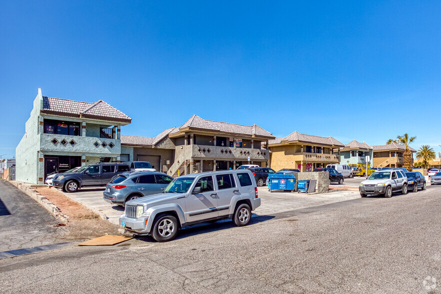 4225 Fidus Dr, Las Vegas, NV à louer - Photo de l’immeuble – Image 3 sur 5