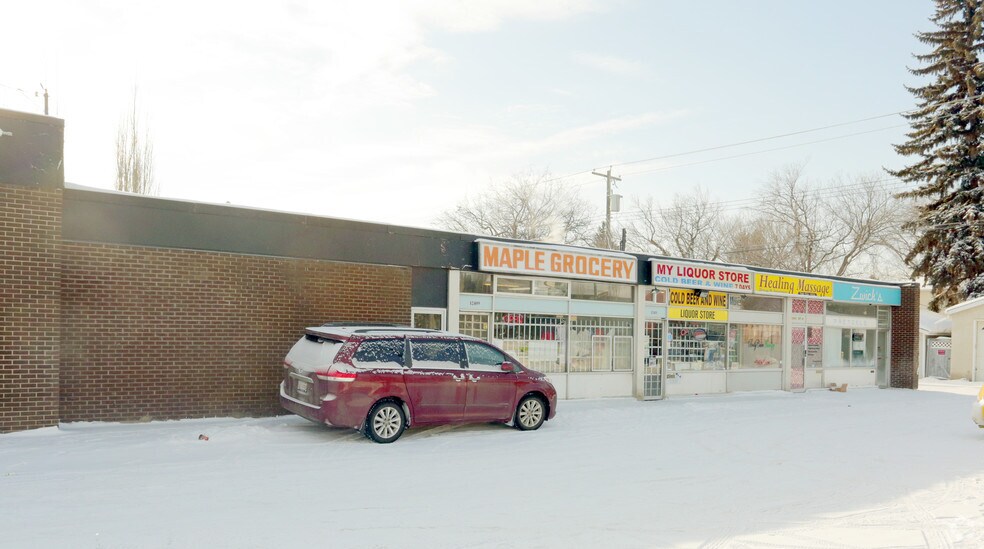 12415 107th Ave NW, Edmonton, AB à louer - Photo de l’immeuble – Image 2 sur 2