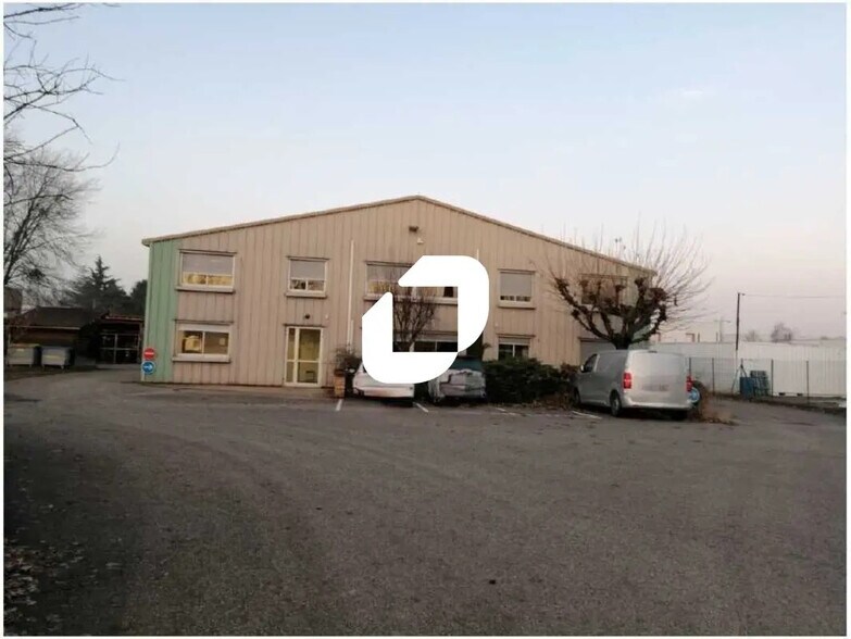 836 Allée Des Filiéristes, Trévoux à louer - Photo de l’immeuble – Image 1 sur 25