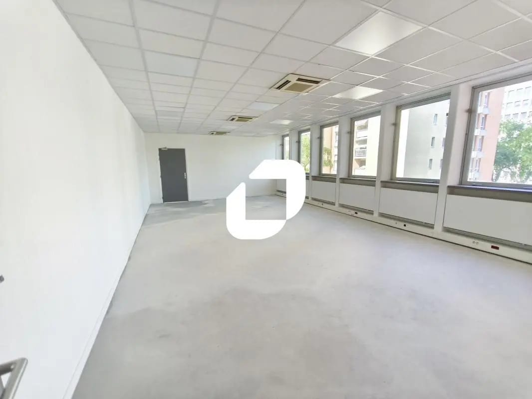 Bureau dans Créteil à louer Photo intérieure– Image 1 sur 6