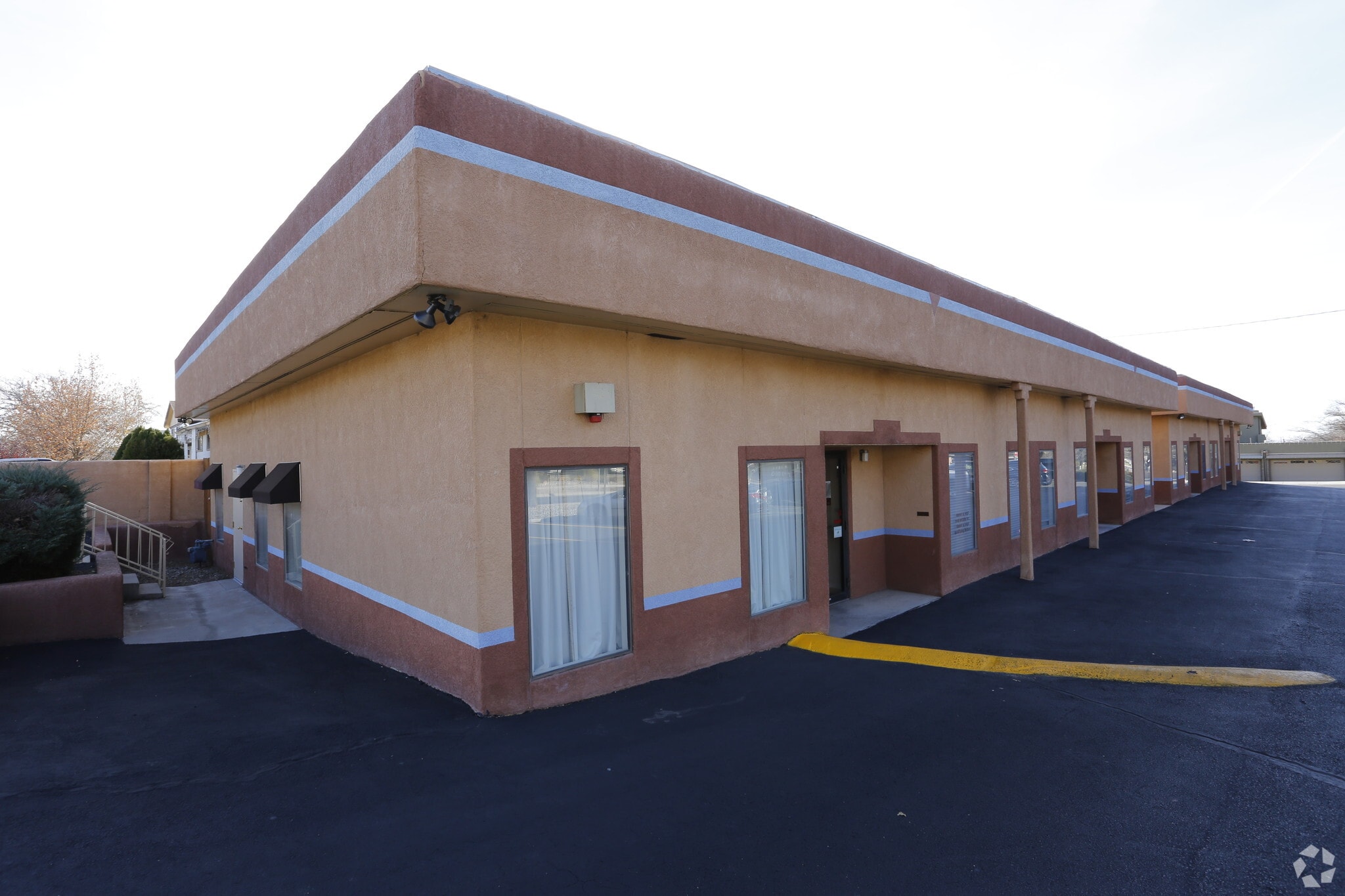 11000 Candelaria Rd NE, Albuquerque, NM à vendre Photo principale– Image 1 sur 8