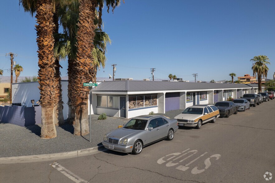 68450 Commercial Rd, Cathedral City, CA à louer - Photo principale – Image 1 sur 15