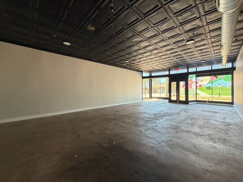 101-103 E Franklin St, Warrenton, NC à louer - Photo de l’immeuble – Image 3 sur 11
