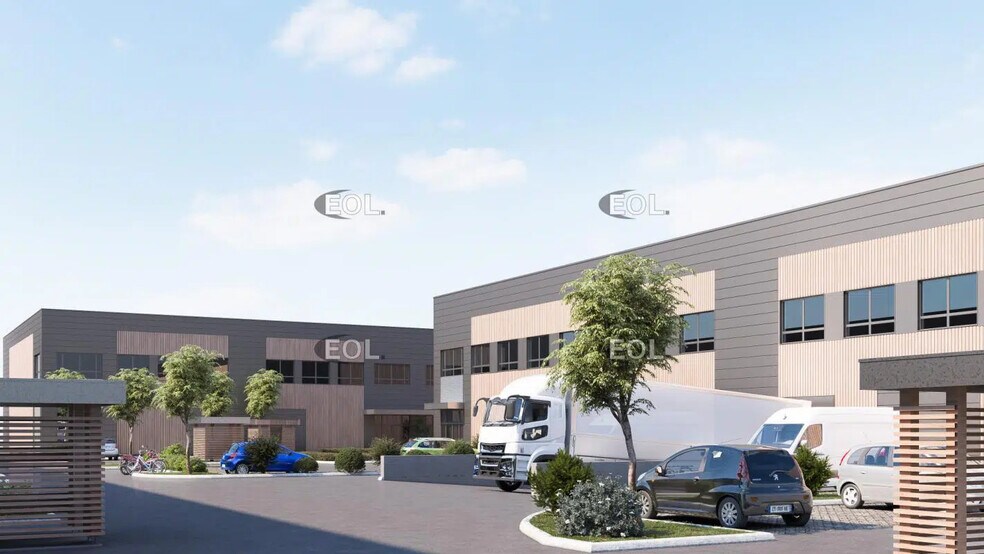 Industriel/Logistique dans Trappes à louer - Photo de l’immeuble – Image 1 sur 3