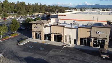 25160-25176 Rye Canyon Rd, Valencia, CA à louer Photo de l’immeuble– Image 2 sur 5