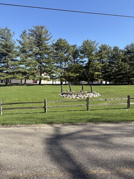 2200 Terminal St, Niles, MI à vendre - Photo de l’immeuble – Image 2 sur 13
