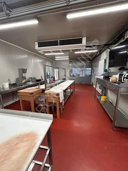 Local commercial dans Romainville à vendre - Photo de l’immeuble – Image 3 sur 8