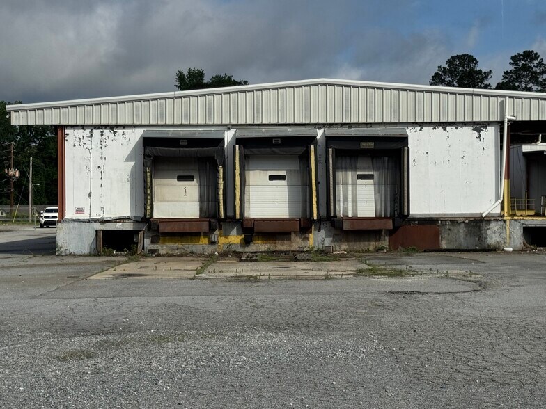 2255 Gray Hwy, Macon-Bibb, GA à louer - Photo de l’immeuble – Image 3 sur 10