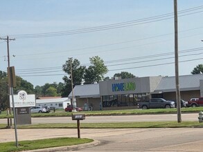 1300-1336 S York St, Muskogee, OK à louer Photo intérieure– Image 1 sur 14