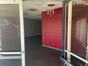 2110 Hancock St, San Diego, CA à louer Photo intérieure– Image 2 sur 15