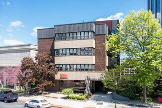 Plus de détails pour 34 S Broadway, White Plains, NY - Bureau à vendre