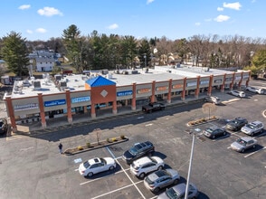 2541-2581 County Rd 516, Old Bridge, NJ à louer Photo de l’immeuble– Image 2 sur 6