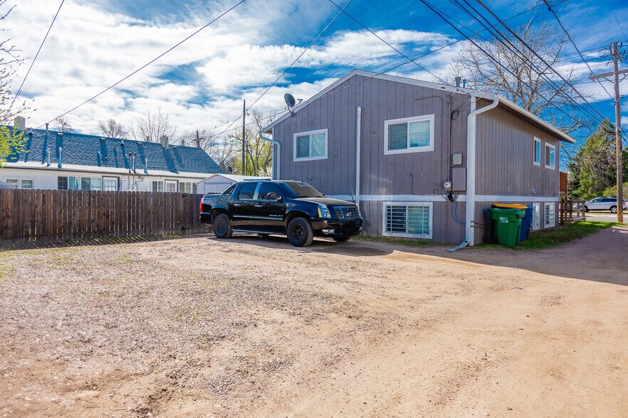4087 S Clarkson St, Englewood, CO à vendre - Photo de l’immeuble – Image 2 sur 23