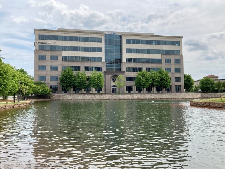 310 Bridge St, Huntsville, AL à louer - Photo principale – Image 1 sur 2