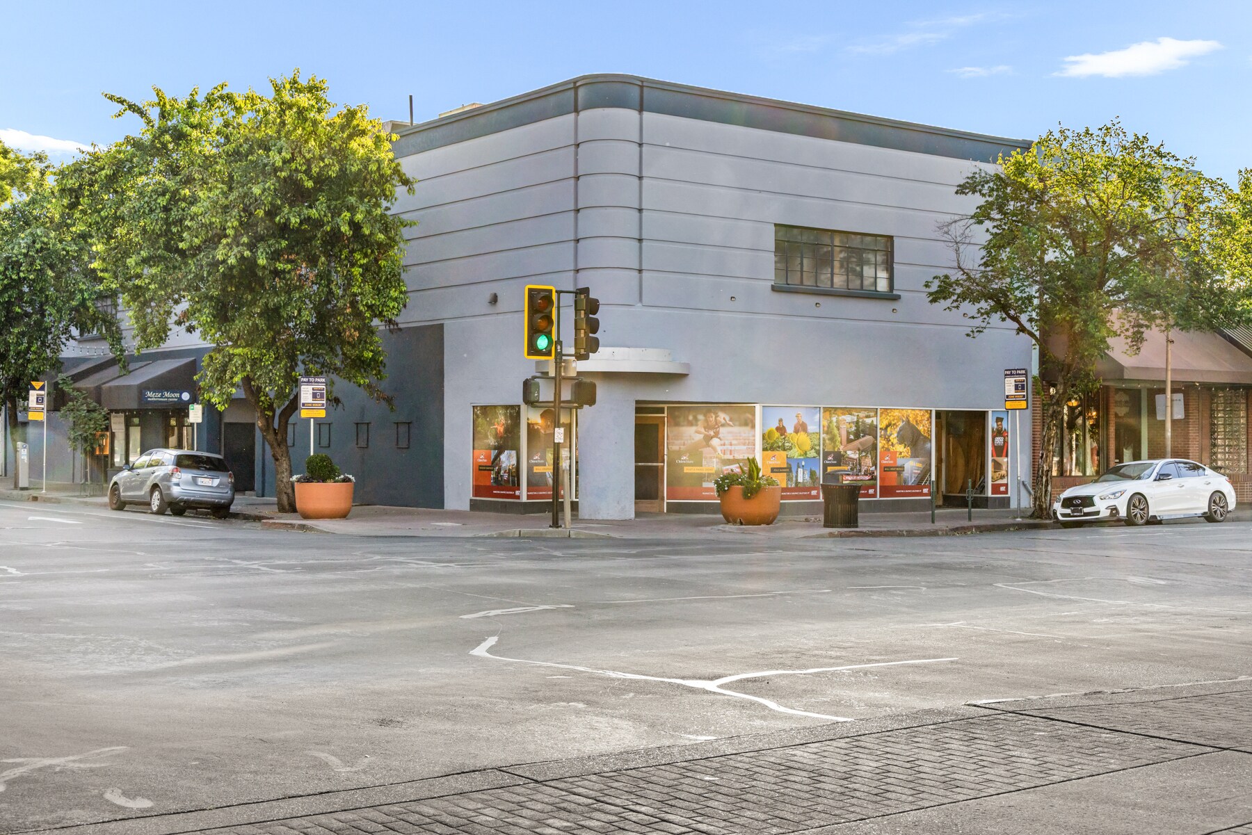 201 Main St, Chico, CA à louer Photo principale– Image 1 sur 3