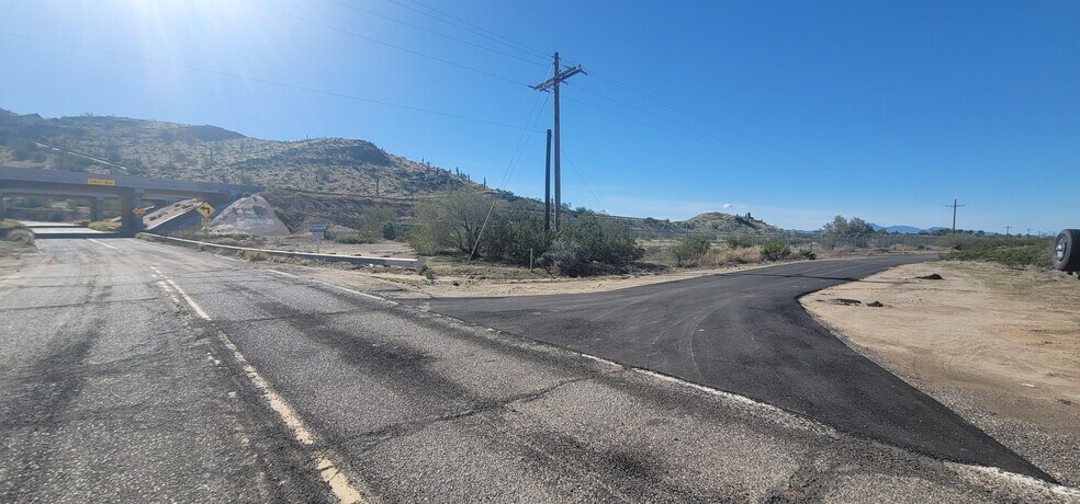 4888 S Peart Rd, Casa Grande, AZ à louer - Photo de l’immeuble – Image 2 sur 10
