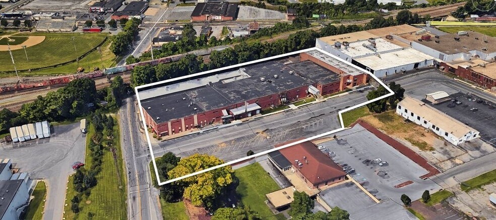 601-637 Hiesters Ln, Reading, PA à louer - Photo de l’immeuble – Image 1 sur 12