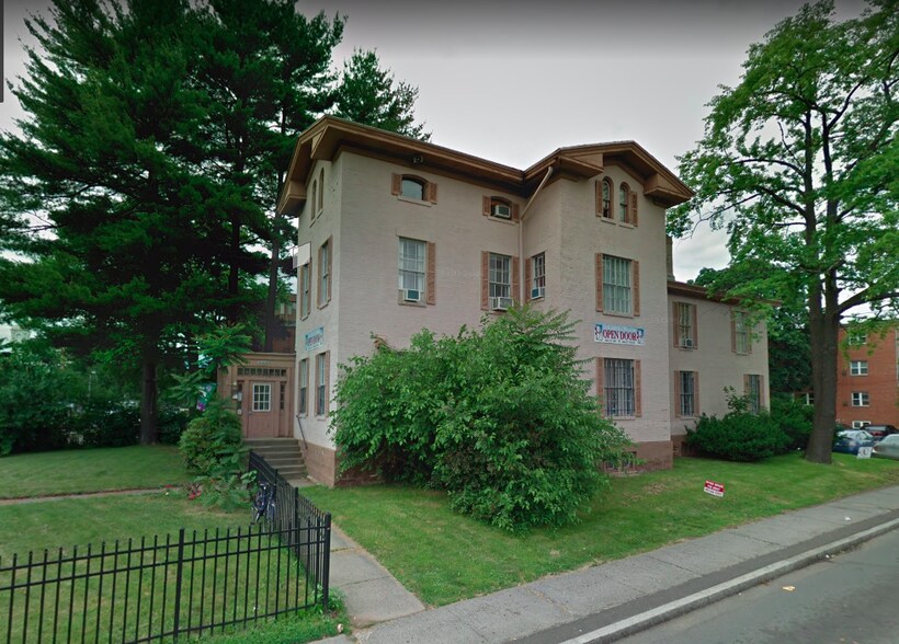 880 Asylum Ave, Hartford, CT à louer - Photo principale – Image 1 sur 1
