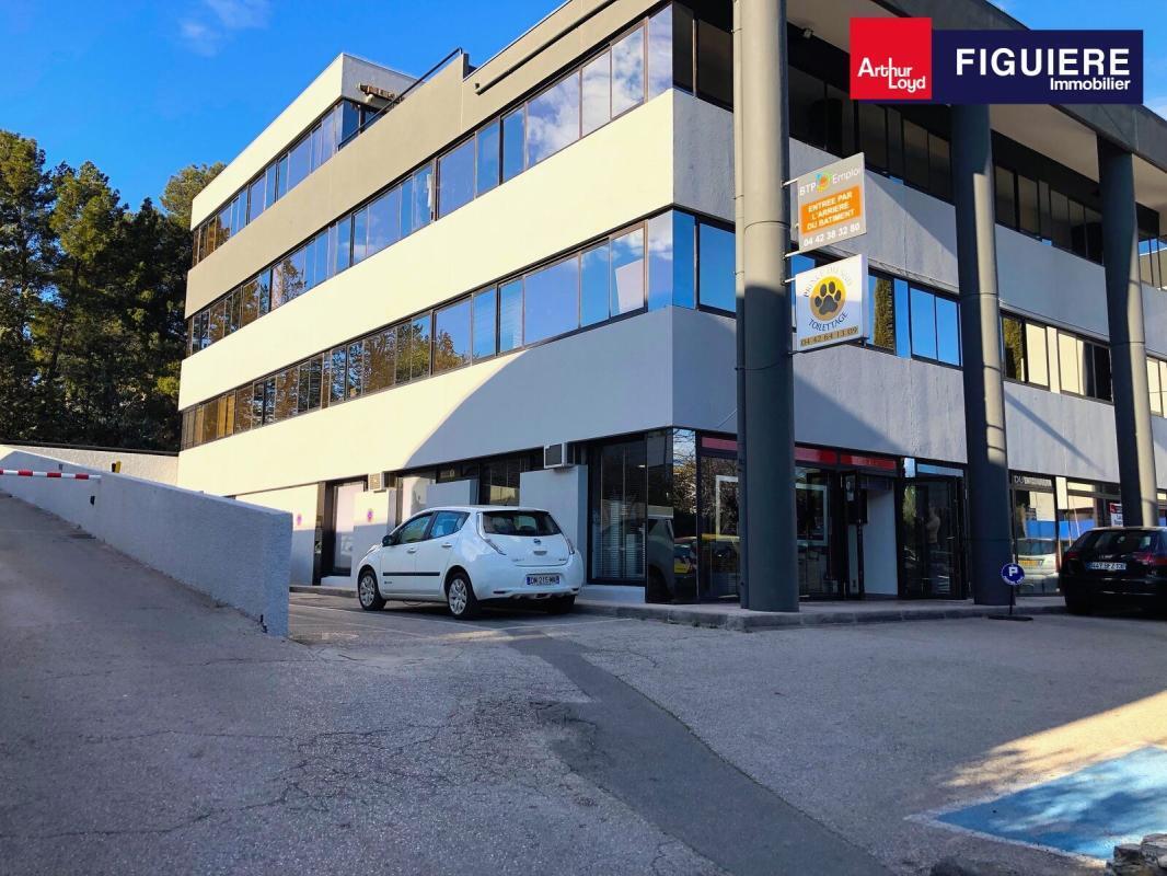 298 Avenue Du Club Hippique, Aix-en-Provence à louer Photo de l’immeuble– Image 1 sur 17