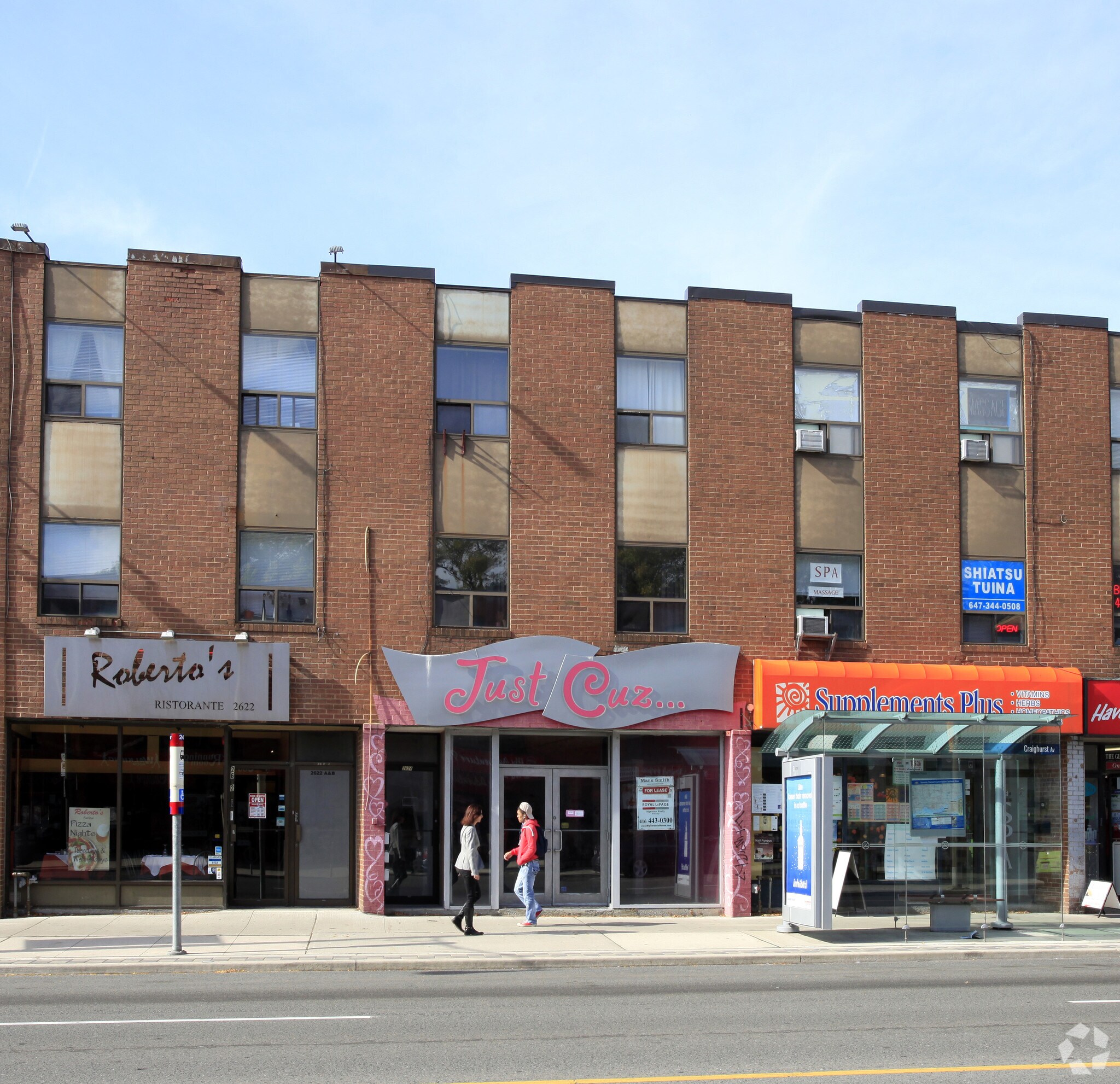 2624 Yonge St, Toronto, ON à vendre Photo principale– Image 1 sur 5