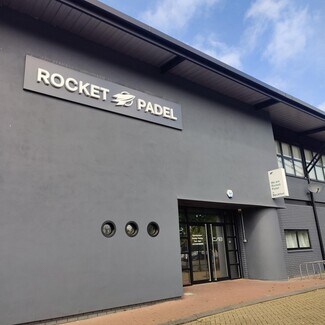 Plus de détails pour 1 Triumph Rd, Londres - Bureau, Local commercial à louer