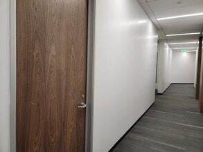 17877 Von Karman Ave, Irvine, CA à louer Photo intérieure– Image 2 sur 7