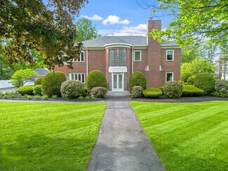 Plus de détails pour 129 Silver St, Waterville, ME - Bureau à vendre