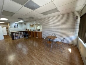 3535 Torrance Blvd, Torrance, CA à louer Photo intérieure– Image 2 sur 6