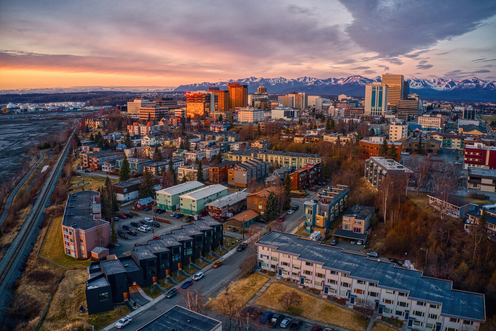 Anchorage Apartment Homes portefeuille de 3 biens à vendre sur LoopNet.fr Photo de l’immeuble– Image 1 sur 40