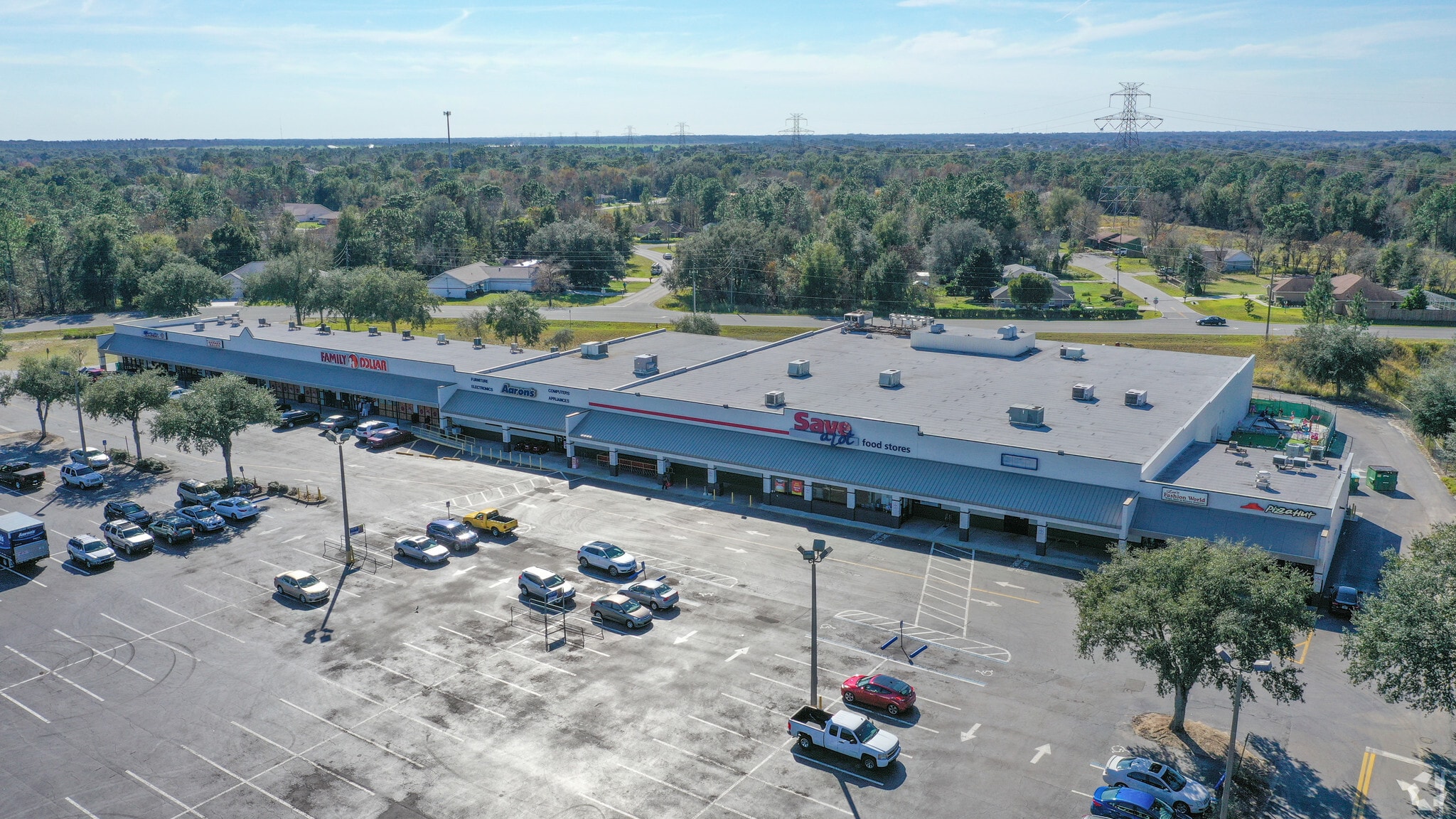 9264 SE Maricamp Rd, Ocala, FL à louer Photo principale– Image 1 sur 4