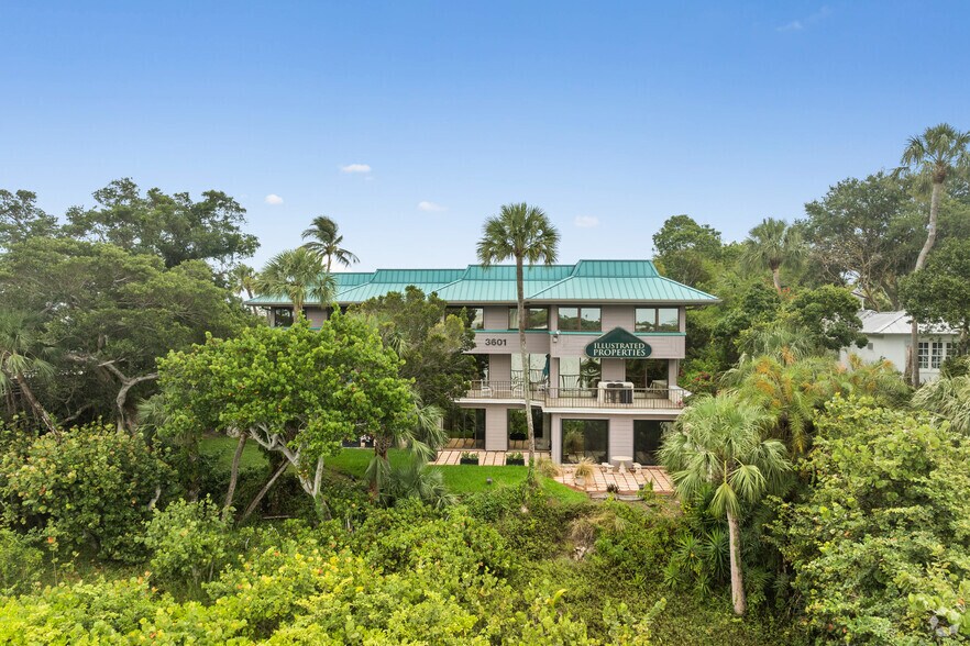 3601 SE Ocean Blvd, Sewalls Point, FL à vendre - Photo de l’immeuble – Image 3 sur 23